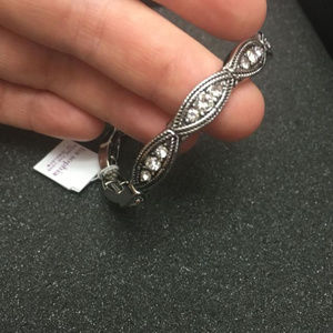 Lia Sophia "Everlasting" Stretch Bracelet